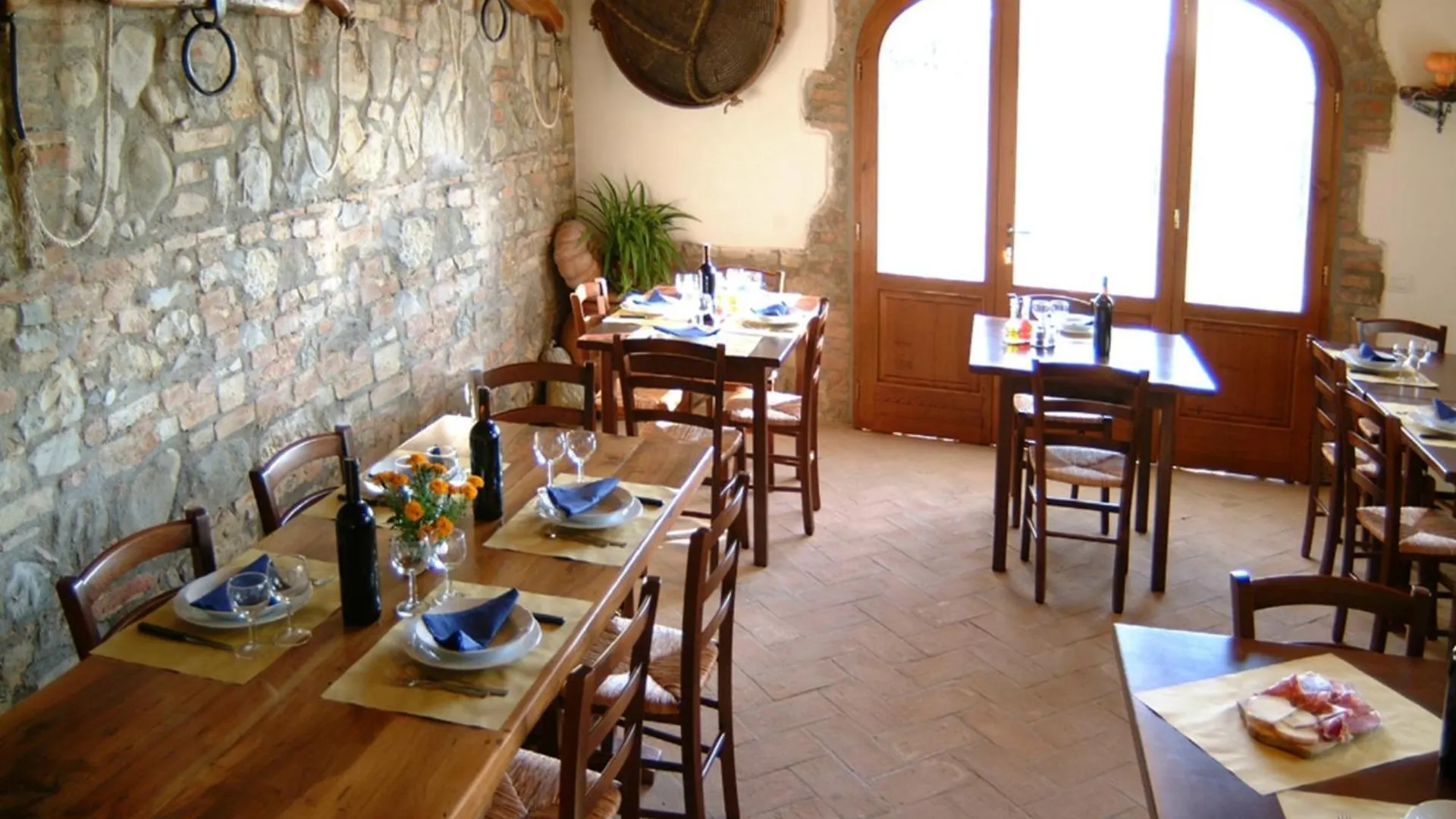 Rustic Style Flat With Swimming Pool Apartment Guistrigona 0*,  Italy